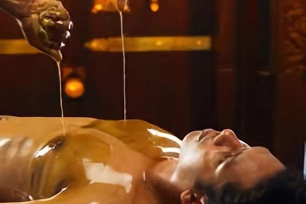 Pizhichil services dubai